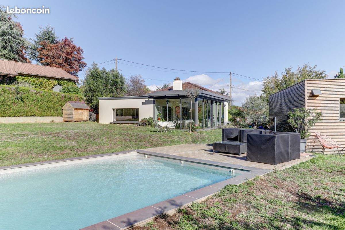 Maison 5 pièces 163 m² · à Ceyrat · 163 m² · 580 000 €