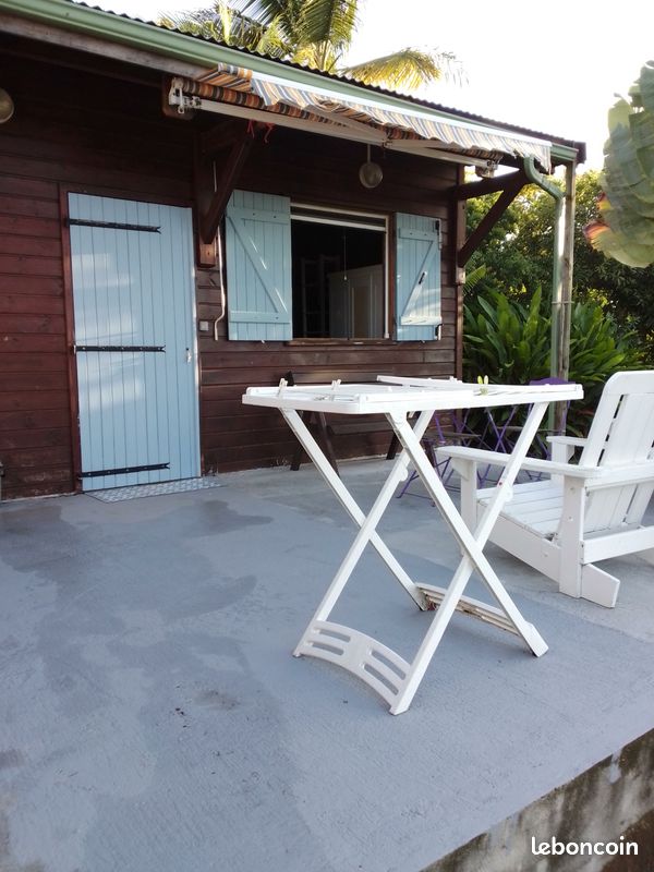 Appartement 1 pièce 23 m² · à Sainte-Anne · 23 m² · 600 €/mois