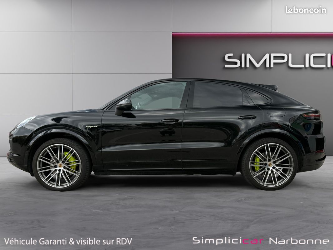 PORSCHE CAYENNE 3.0 V6 E-HYBRID COUPE - 340Ch - Toit ouvrant Pack Chrono Siège 18 positions Garantie 12 mois (image 7)
