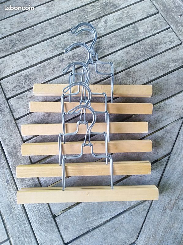 Cintres bois (image 1)