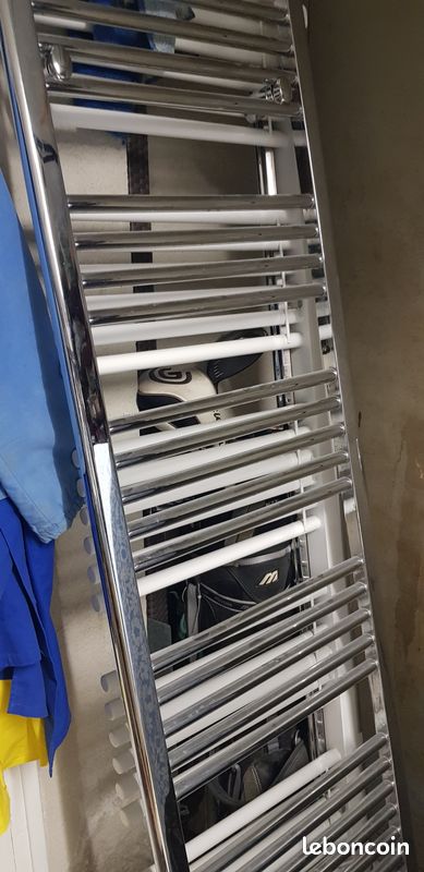 Radiateur sèche-serviettes (image 1)