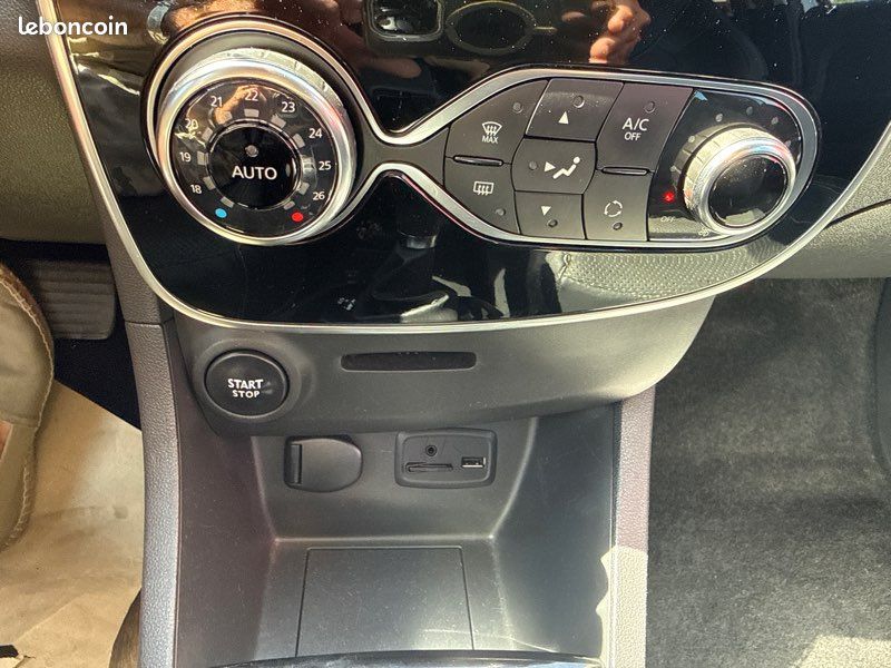 Clio iv 1.2tce 120 iconic boite automatique (image 6)