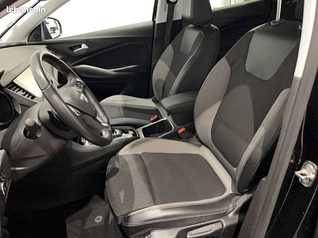 OPEL Grandland X Hybrid4 300 ch AWD BVA8 Ultimate (image 9)