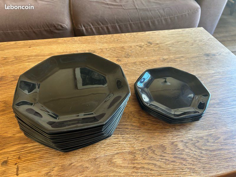 Service vintage assiettes octogonales + plat et saladier (image 1)