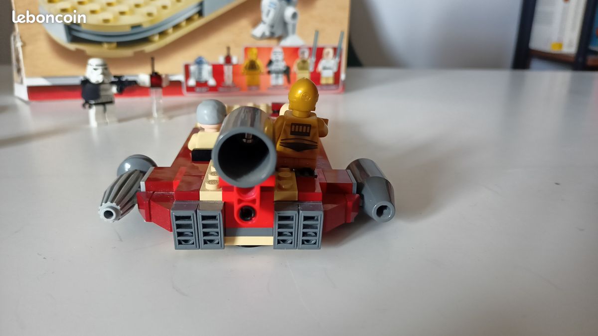 LEGO Stars Wars Luke's Landspeeder (image 4)