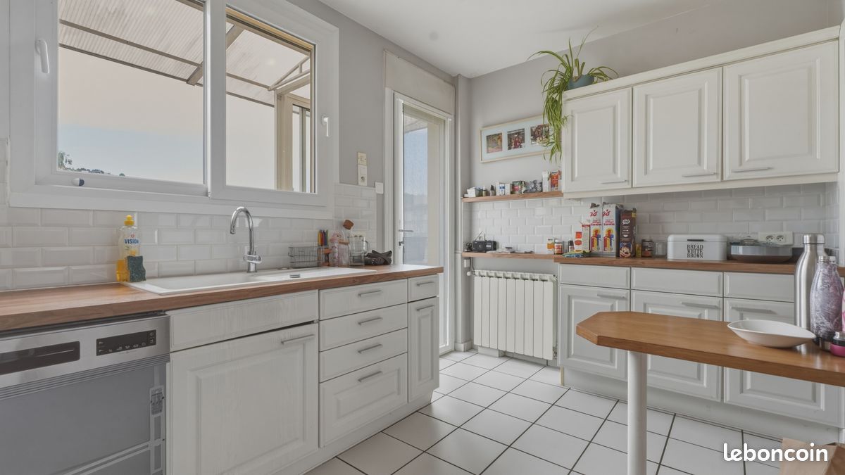 Maison 6 pièces 138 m² · à Clermont-Ferrand · 138 m² · 342 000 €