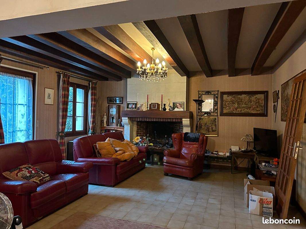 Maison 5 pièces 134 m² · à Neuillé · 134 m² · 194 220 €