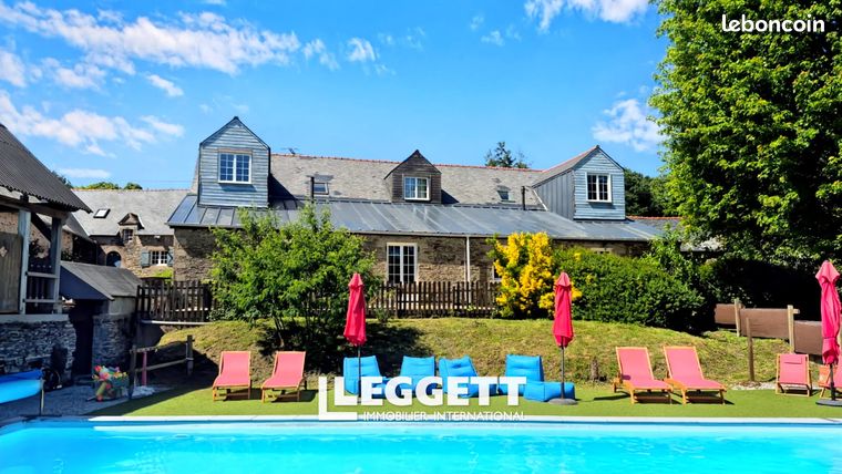 Maison 30 pièces 465 m²