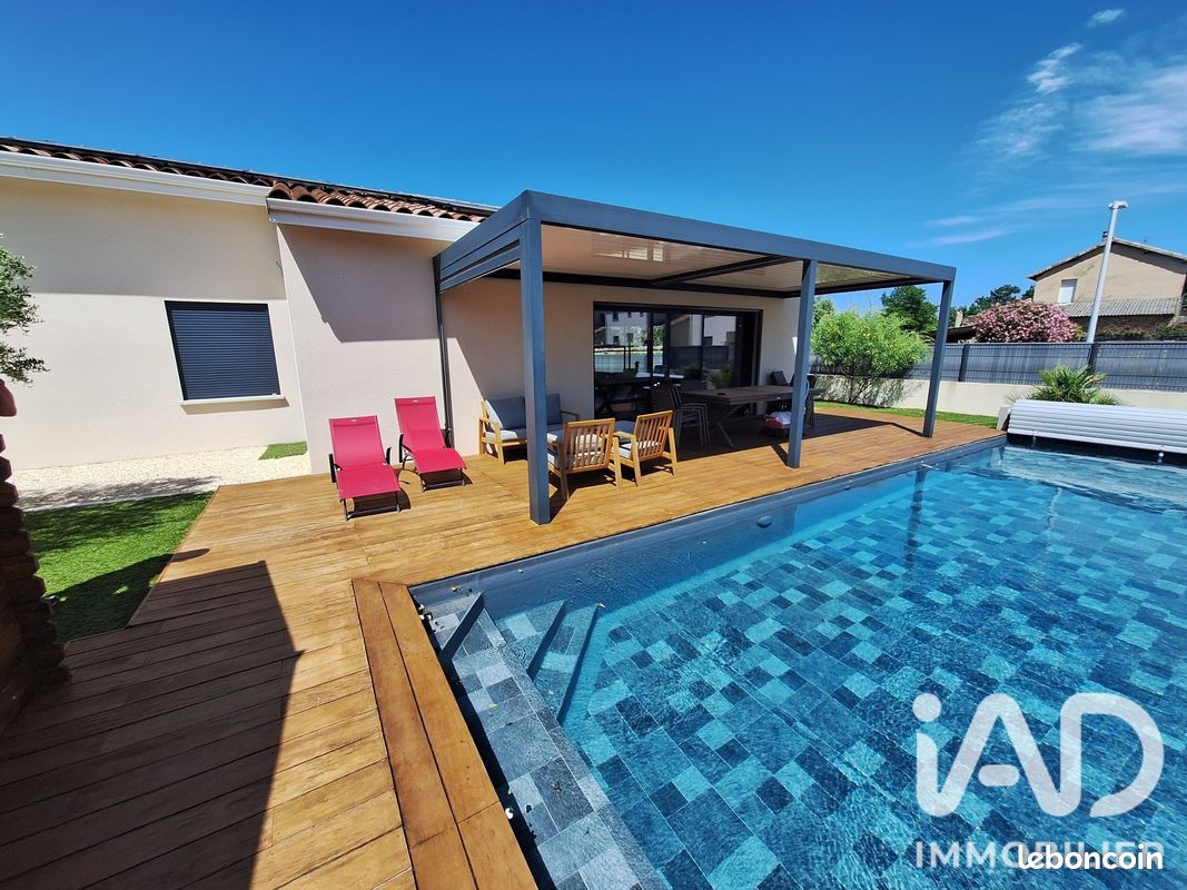 Maison 5 pièces 120 m² · à Beauvallon · 120 m² · 449 000 €