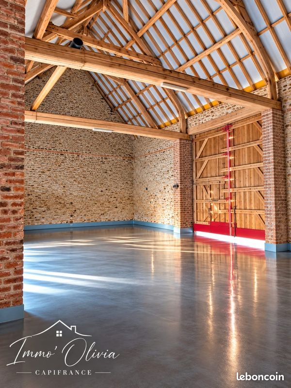 Maison 6 pièces 160 m² · à Condé-sur-l'Escaut · 160 m² · 555 000 €