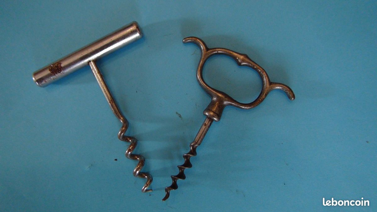 Ancien Tire-bouchon Vers 1900 – Fer Et Bronze, Modèle Ménagère, Bon état