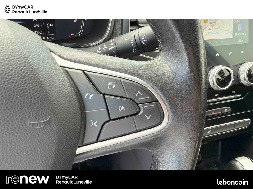 RENAULT Megane IV Berline Blue dCi 115 EDC Evolution (image 19)