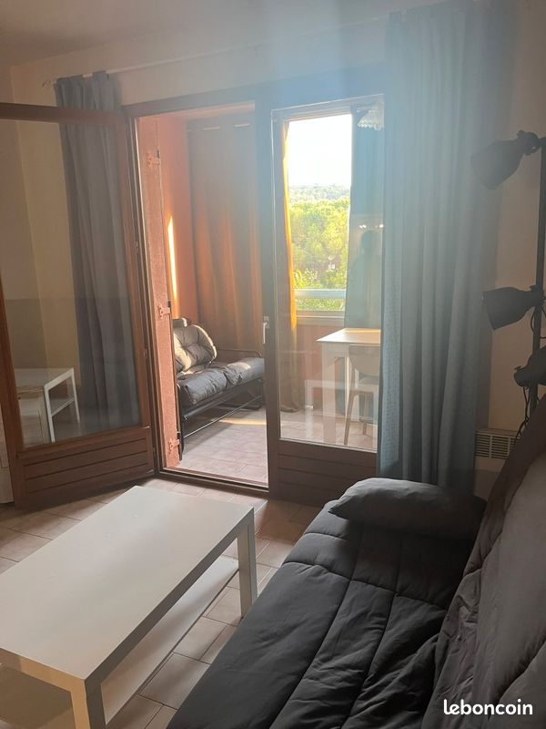 Appartement 1 pièce 27 m² · à Sanary-sur-Mer · 27 m² · 600 €/mois