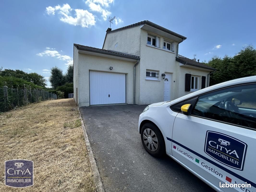 Maison 5 pièces 118 m² · à Warcq · 118 m² · 205 000 €