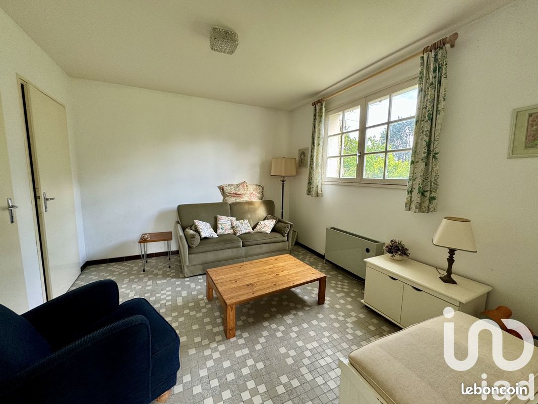 Maison 7 pièces 180 m² - Étriac 16250 (image principale 0)