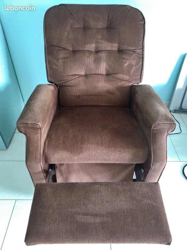 Fauteuil électrique (image 1)
