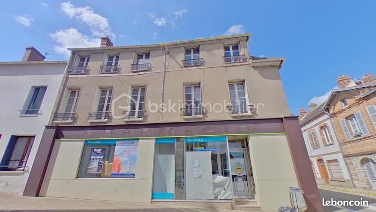 Immeuble 9 pièces 303 m²