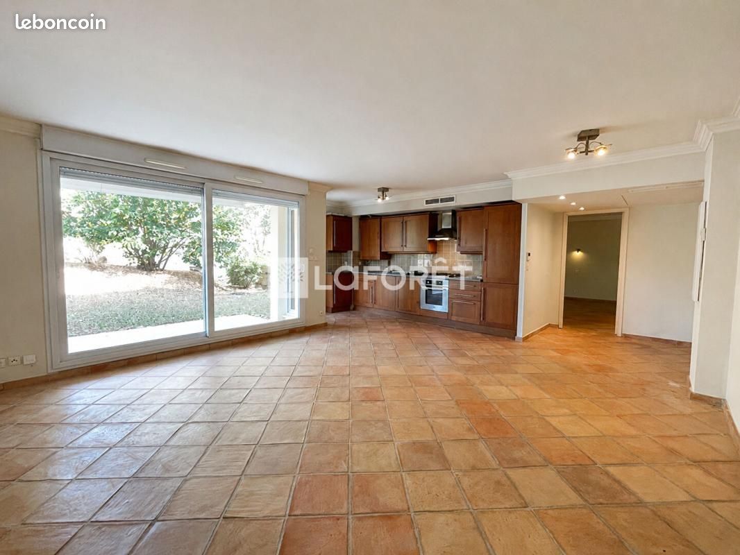 Appartement 2 pièces 75 m² · à Valbonne · 75 m² · 375 000 €