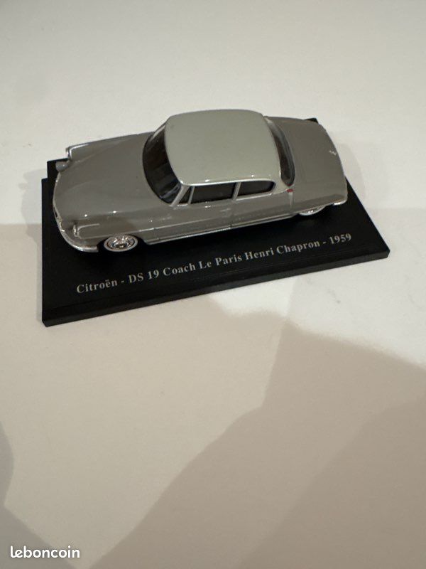 AM71 1/43 - Citroën DS19 Plateau Porte-auto - Moutarde - Artisanal