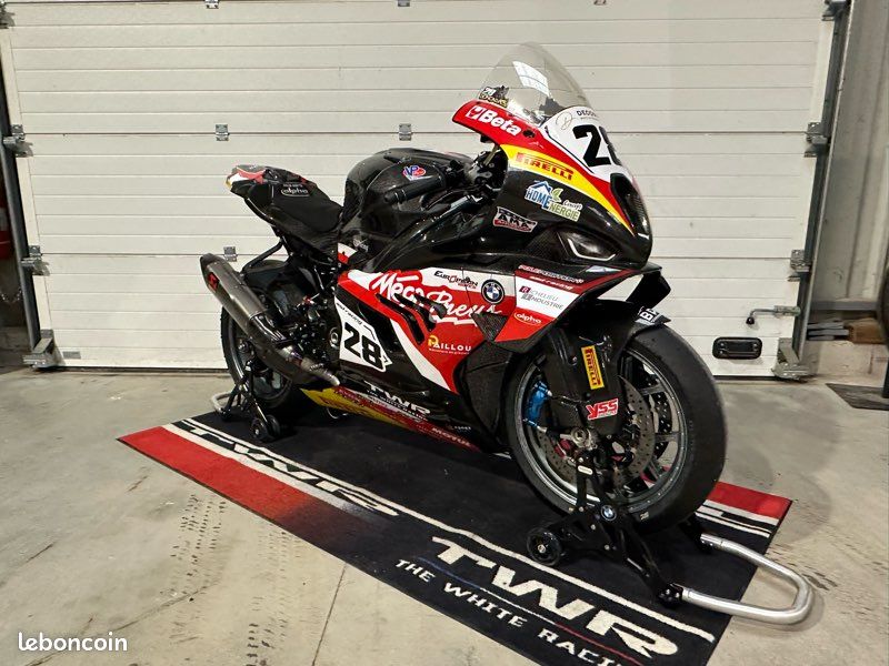 BMW M1000RR full alpha racing - Motos