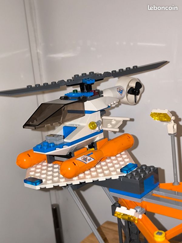Lego town city set 4210 Coast Guard Plateform (2008) Plateforme