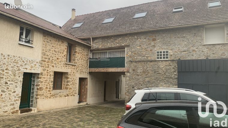 Immeuble 557 m² Champlan