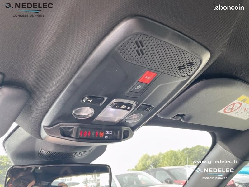 Peugeot 2008 e-2008 156ch Style (image 16)