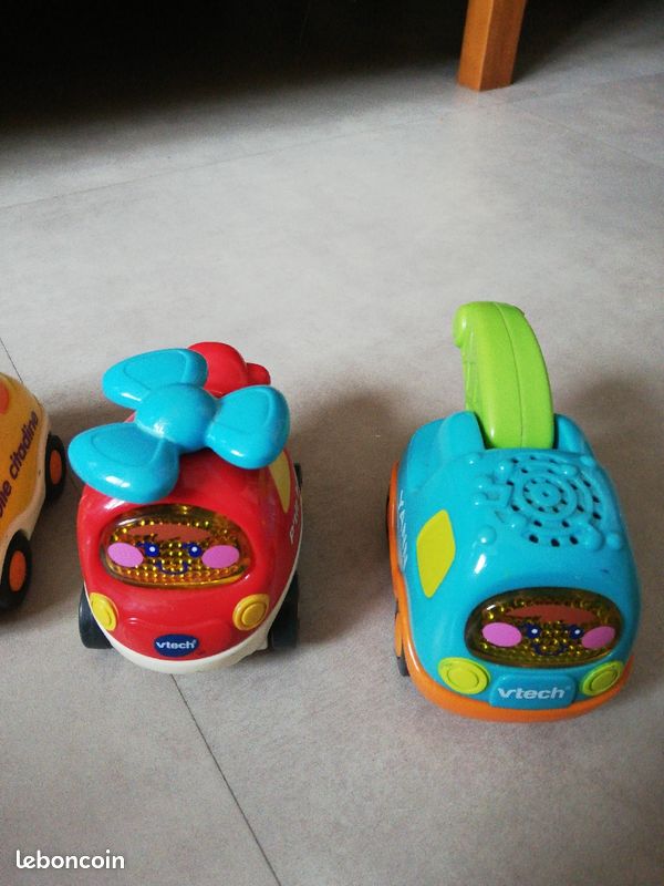 Lots de 4 voiture vtech pour enfant (image 2)
