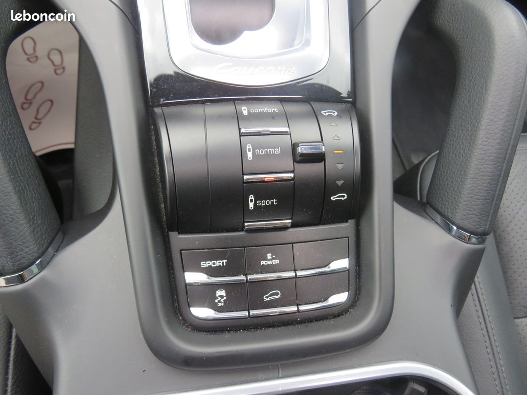 Porsche CAYENNE (958) S HYBRID (image 29)