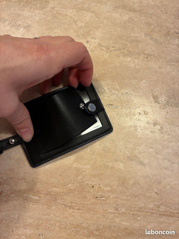 Étiquette en cuir pour bagages (image 4)