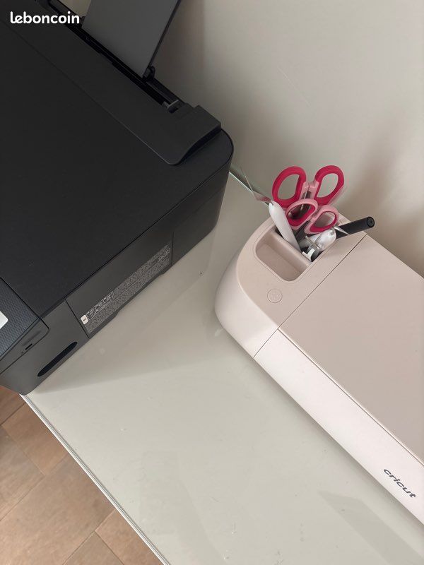 Coiffeuse Malm IKEA (image 3)