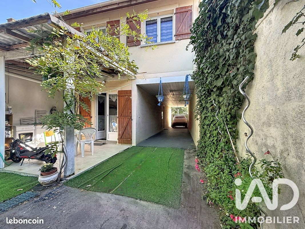Maison 5 pièces 140 m² · à Clichy-sous-Bois · 140 m² · 325 000 €