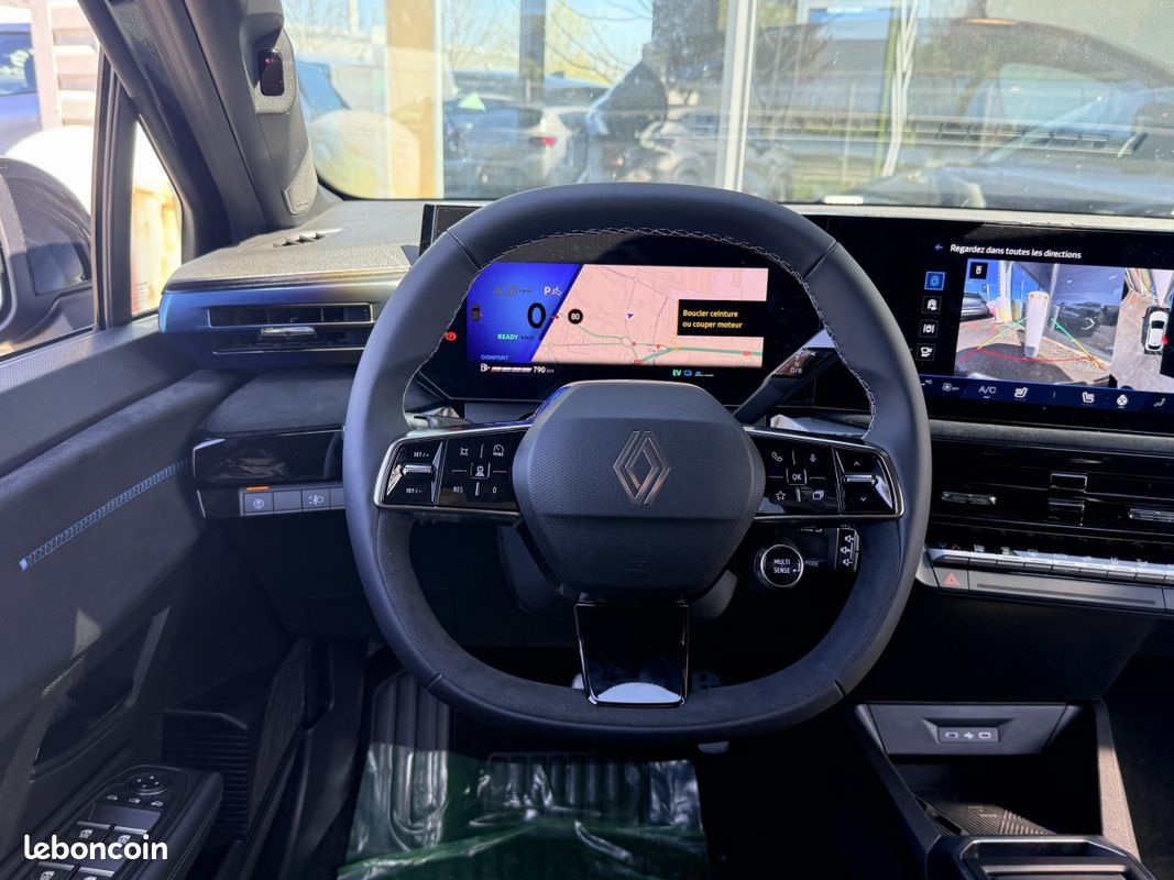 Renault Clio (6) esprit Alpine full hybrid E-Tech 160 ch (image 6)