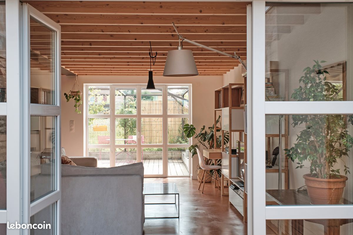 Maison 5 pièces 164 m² · à Francheleins · 164 m² · 349 000 €