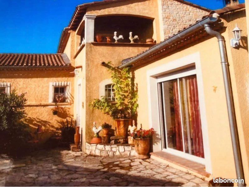 Maison 7 pièces 208 m² · à Saint-Christol-lez-Alès · 208 m² · 400 000 €
