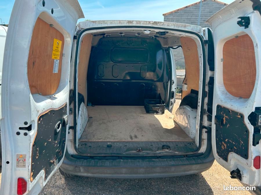 Renault Kangoo II FOURGON 3 places 1.5 DCI 75 Grand Confort SANS AdBlue (image 3)