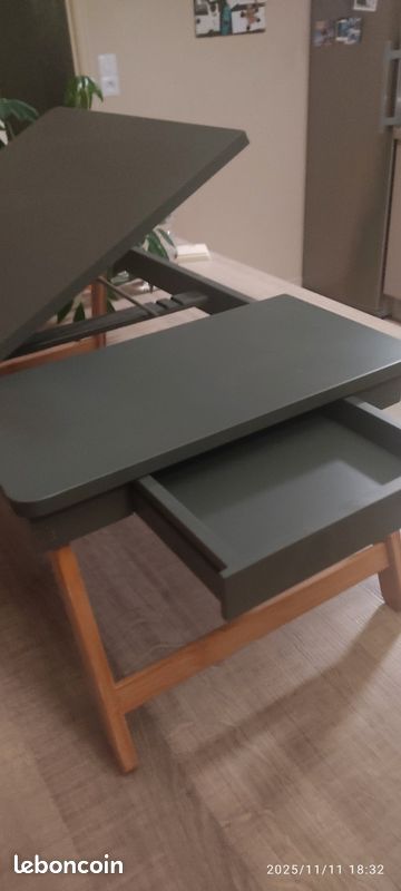 Table de lit ordinateur et tablette (image 2)