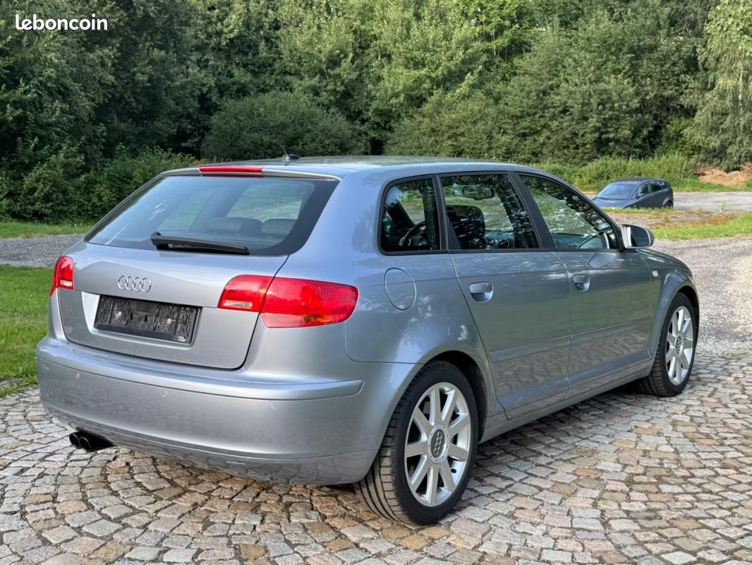 Audi A3 3.2 VR6 250CH S-Line Plus - 3ème Main Suivi Complet Boite Méca Quattro 140000KM (image 22)