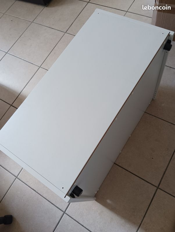 Petite étagère blanche (image 2)