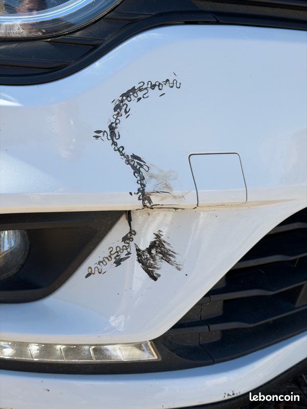 Renault Clio 4 Société 1.5 dCi 90 – GPS – 2 places – TVA récupérable (image 7)