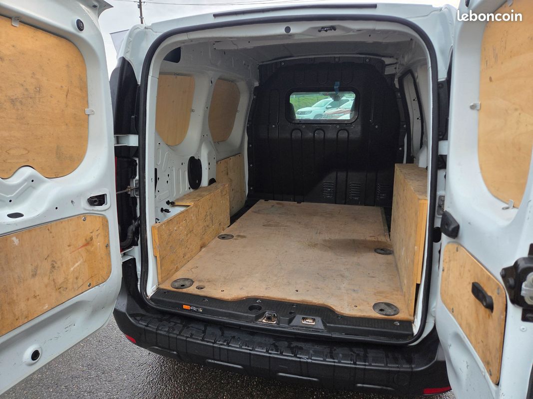 Renault Express Van Blue dCi 75 Confort (image 4)