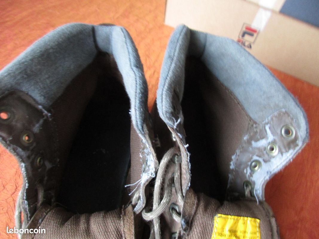 CHAUSSURES CATERPILLAR pointure 43 (image 8)