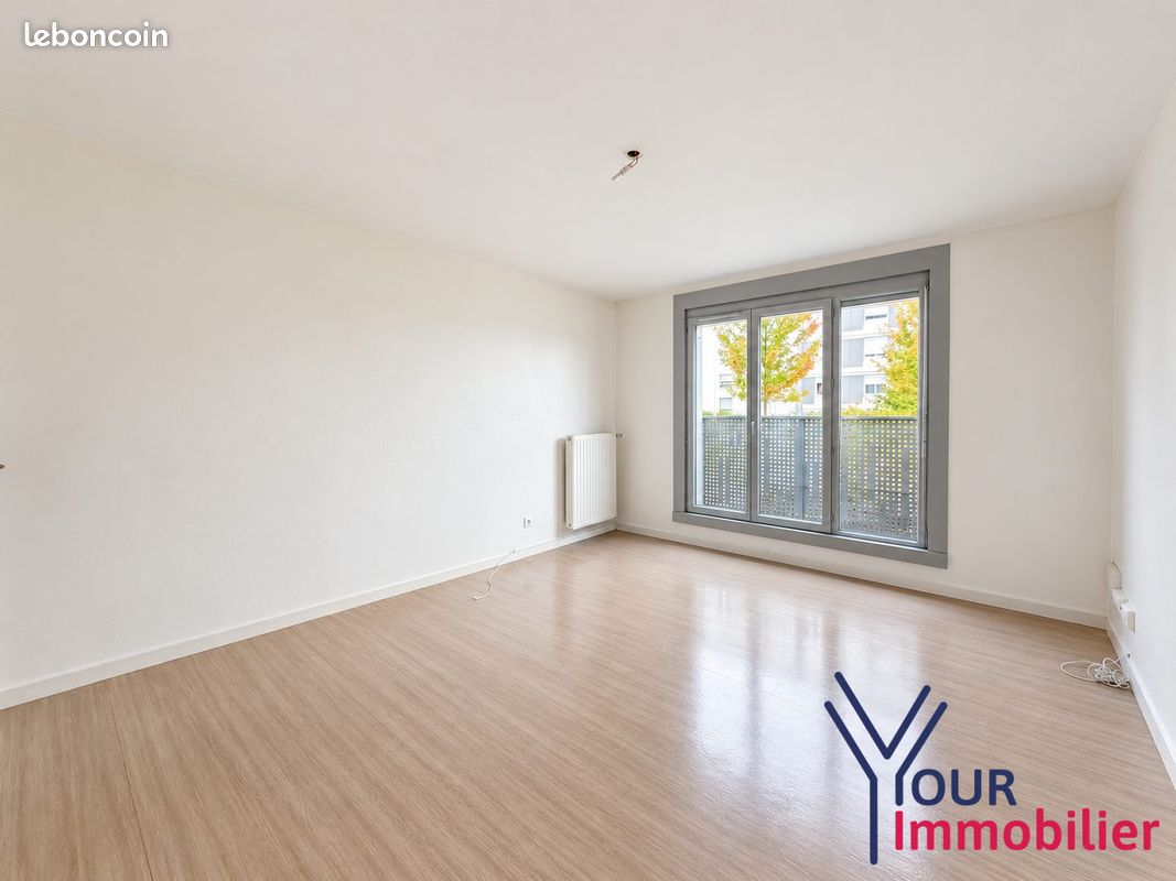 Appartement 1 pièce 39 m² · à Décines-Charpieu · 39 m² · 97 000 €