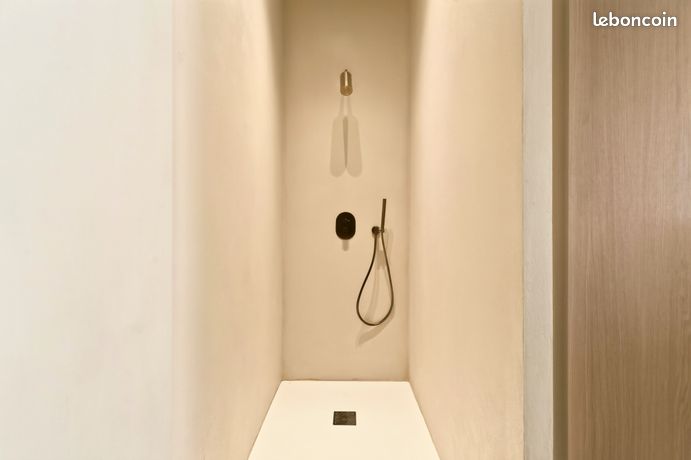Maison 3 pièces 100 m² — 18