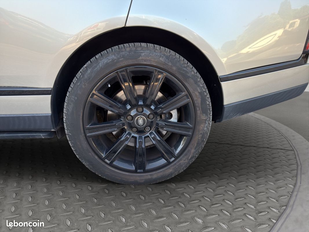 Land Rover Range Rover 3.0 354 Autobiography Hybrid (image 26)