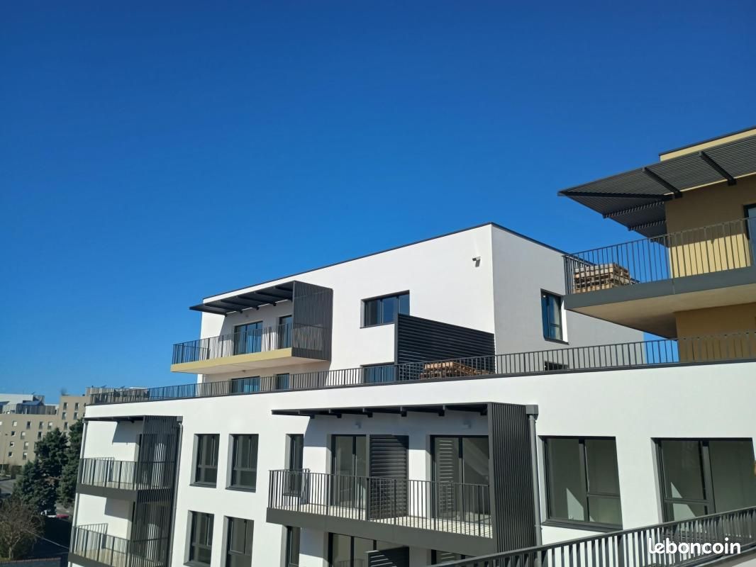 Appartement 4 pièces 95 m² · à Saint-Jacques-de-la-Lande · 95 m² · 1 019 €