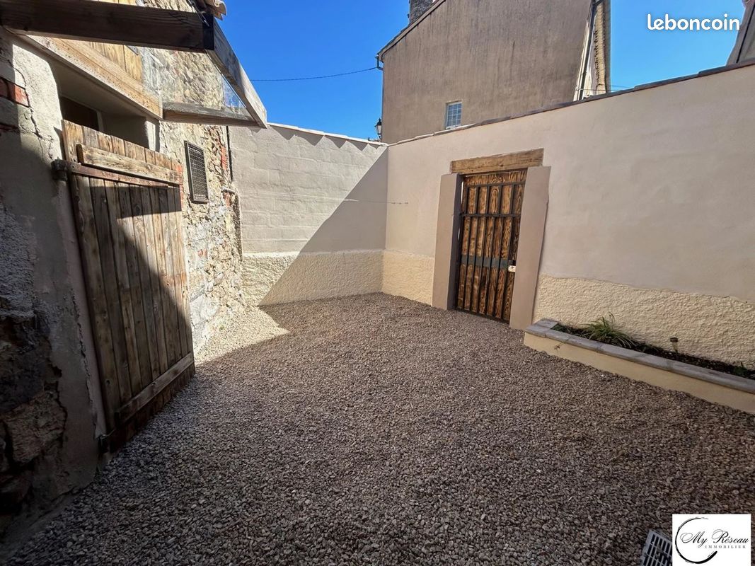 Maison 3 pièces 84 m² · à Lézignan-Corbières · 84 m² · 640 €