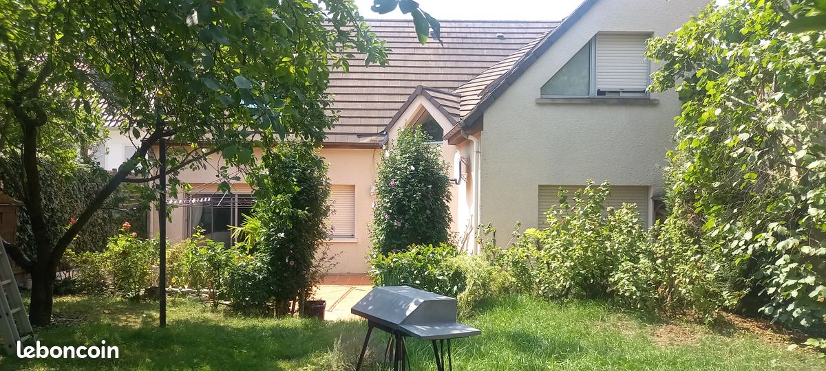 Maison 6 pièces 156 m² · à Noiseau · 156 m² · 523 000 €