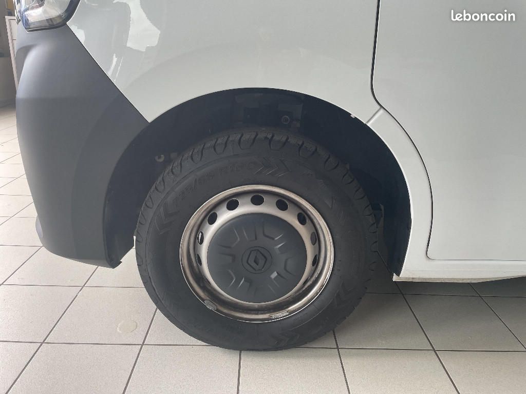 Renault Master FOURGON FGN TRAC F3500 L2H2 BLUE DCI 135 CONFORT (image 22)