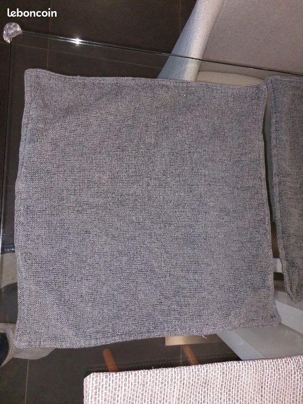 Housse de coussins grises lot de 3 (image 3)